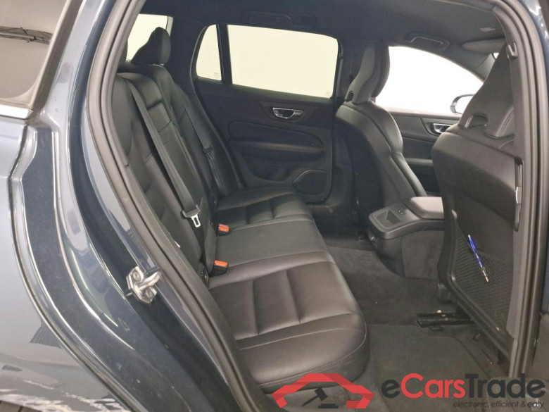 VOLVO V60 - 2018 2.0 T4 Momentum Pro Geartronic #6