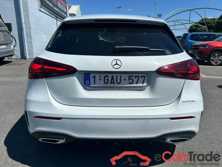 MERCEDES-BENZ A 180 d AMG Line