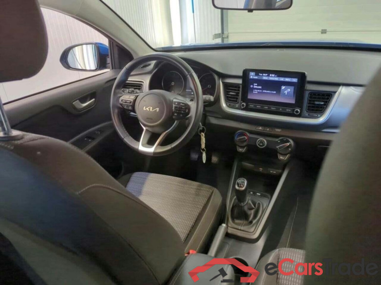 KIA Stonic 1.0 T-GDi MHEV Dyn L #3