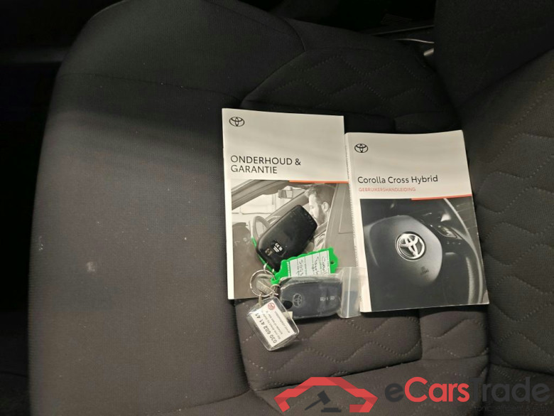Toyota Corolla Cross 2.0 High Power Hybrid Active Automaat 5d #4