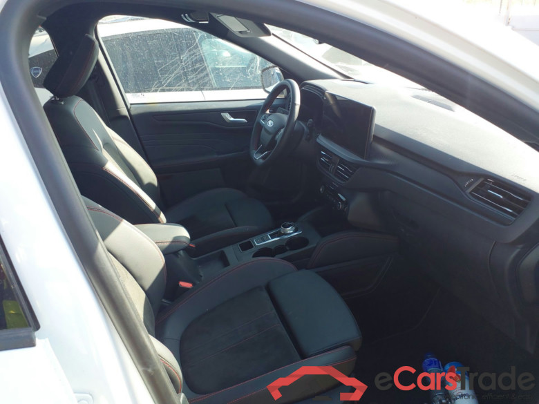 FORD Kuga 2.5 243CV AutomÃ¡tico   ST-LINE X(Panorama-Roof + Winterpack) #3