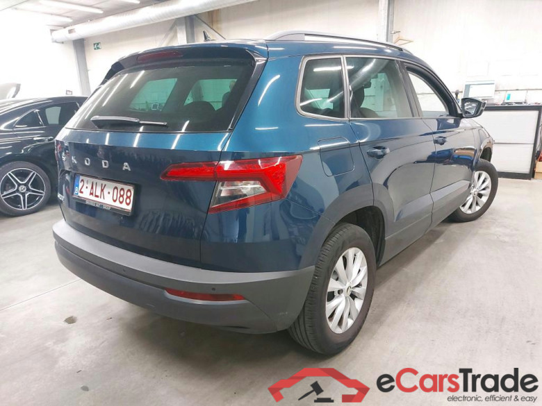 SKODA - SKO KAROQ TSI 110PK Ambition Pack Corporate With Heated Seats & Family II & Safety & Kessy & PDC Front & Rear & Camera  * PETROL * #2