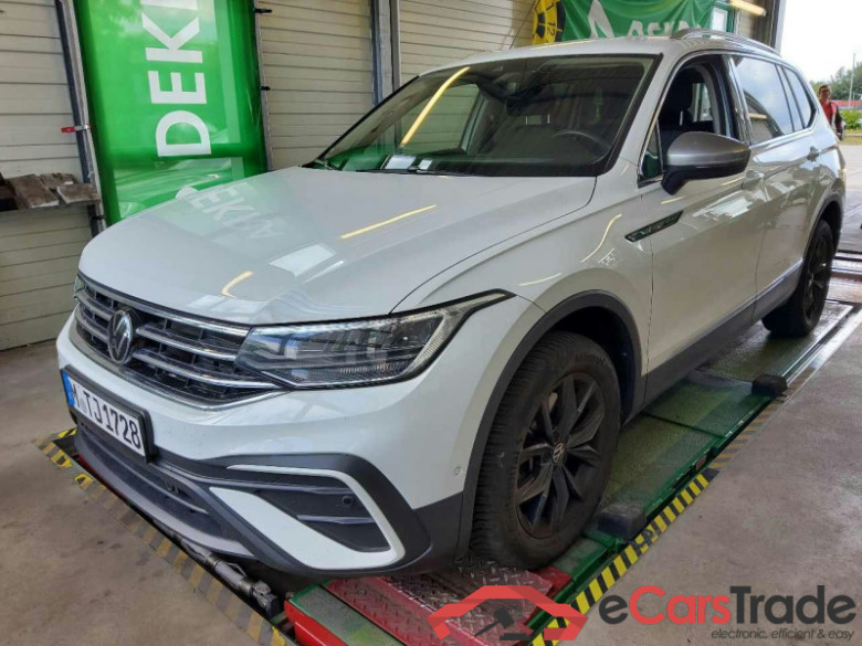 Volkswagen Tiguan Allspace (BJ2)(05.2021->2024) DE - SUV5 2.0 TSI EU6d, 4Motion Move OPF, (Facelift) 2022 - 2024