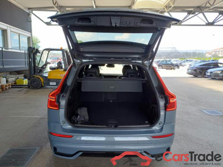 VOLVO XC60 / 2021 / 5P / SUV B4 D AWD AUTOMATICO ULTIMATE DARK #5