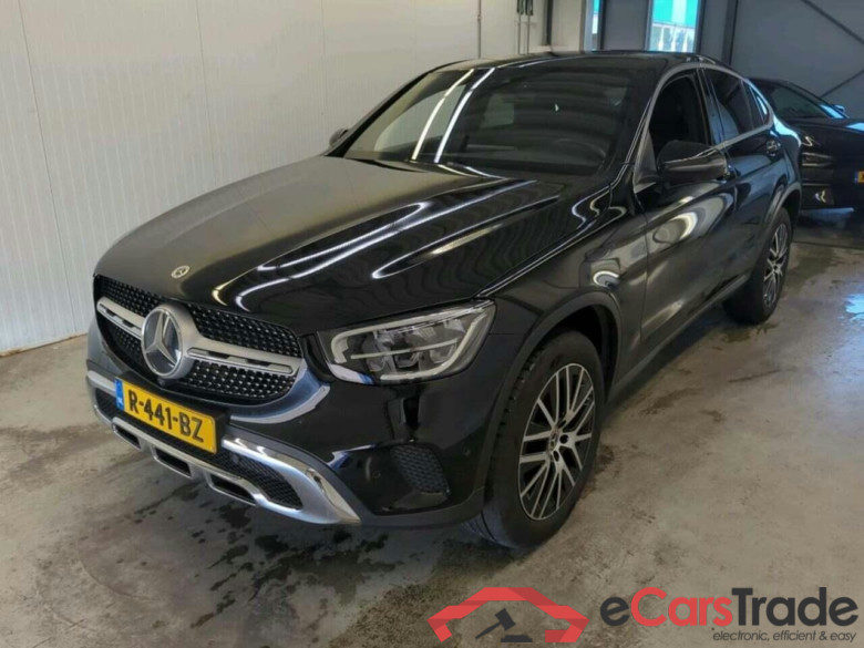 MERCEDES-BENZ GLC-Klasse Coupé 300de 4M Bns S. Lux
