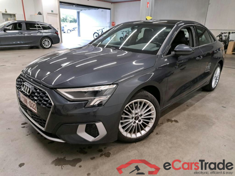 AUDI - AUD A3 BERLINE 30 TFSi 110PK S-Tronic Advanced Business Edition Pack Platinum With S Line interior & Assistance Pack & Rear Camera & Pano Roof  * PETROL *