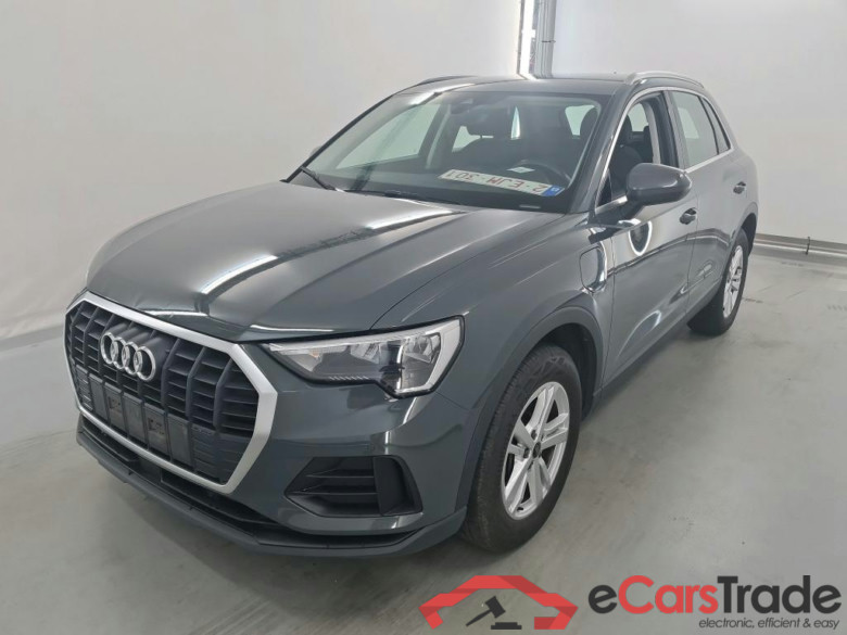 AUDI Q3 1.4 45 TFSI E S TRONIC #1