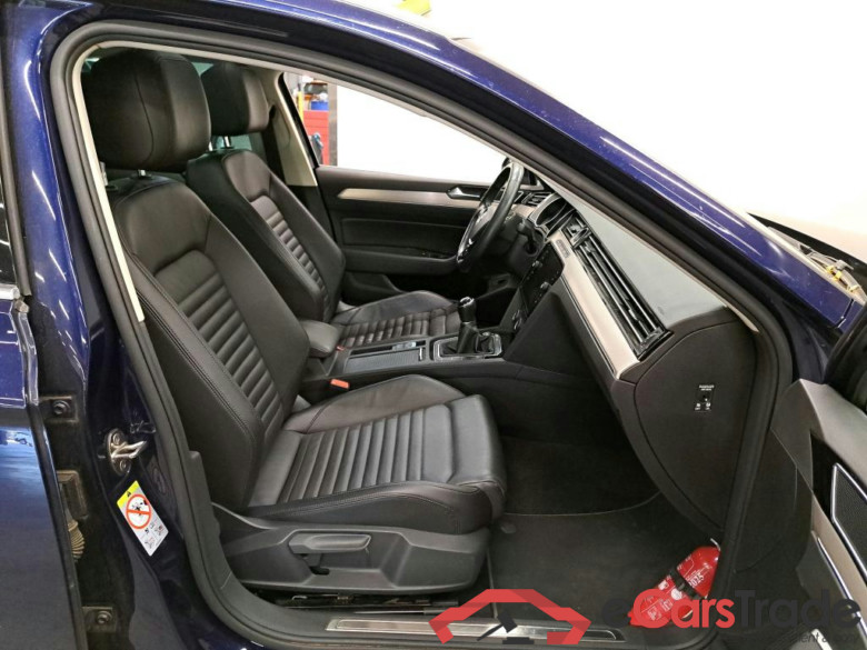 VOLKSWAGEN - VW  PASSAT VARIANT TDI 150PK Highline Business & Pack Premium With Nappa Seats & Electric Foldable Trailer hook #3