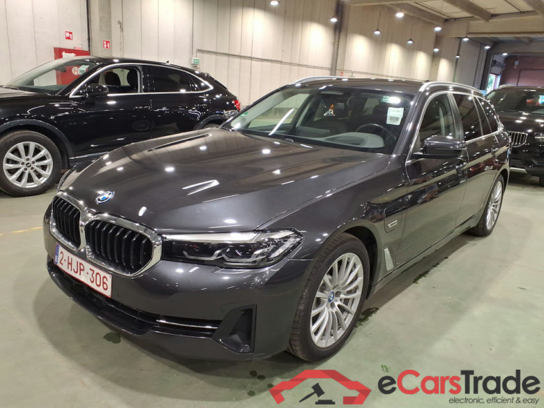 BMW 5 SERIES TOURING 2.0 520E TOURING AUTO #1