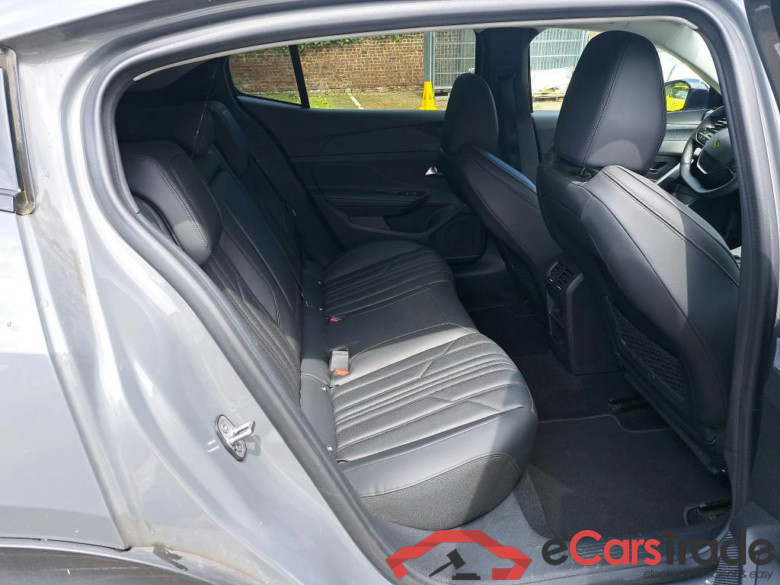 PEUGEOT 408 1.6 PHEV 180 S-S AUTO ALLURE PACK #6