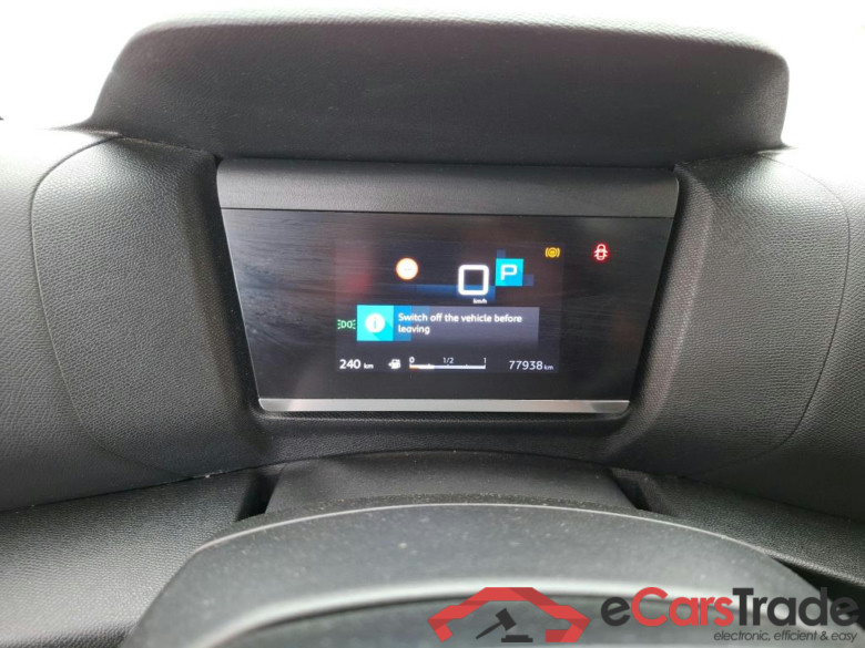 CITROEN C4 X / 2022 / 4P / Berline PureTech 130 S&S EAT8 Feel Pack #6