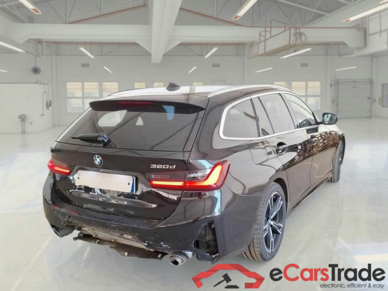 BMW SERIE 3 / 2022 / 5P / STATION WAGON 320D XDRIVE 48V MSPORT TOURING AUT. #2