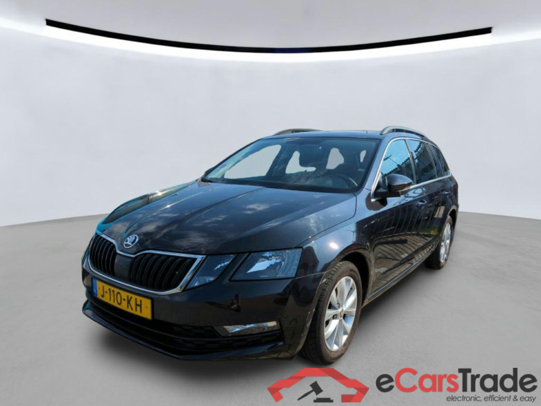 SKODA Octavia Combi 85 kW #1