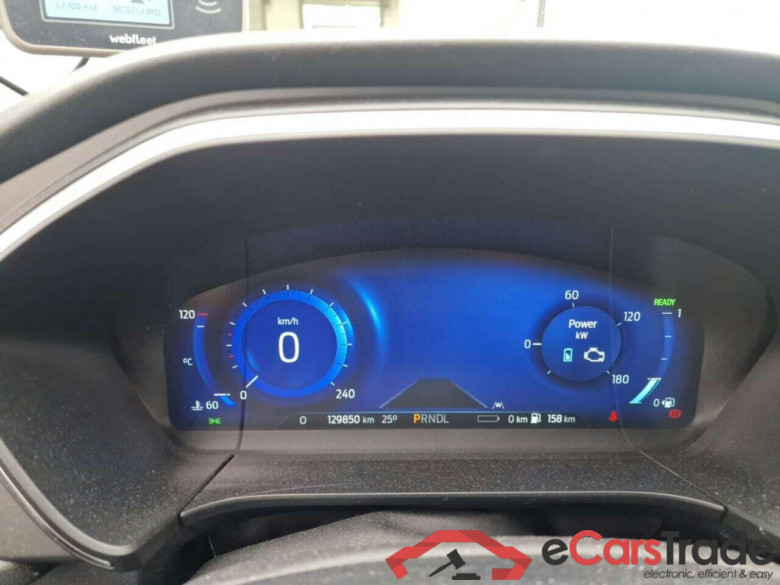 FORD KUGA 2.5 PHEV Titanium #6