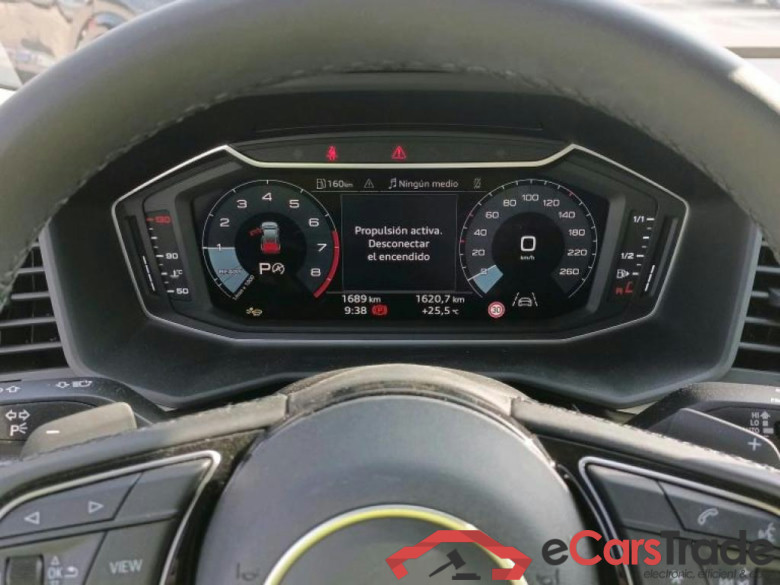AUDI A1 / 2018 / 5P / berlina con portón Sportback Adrenali 30 TFSI 85kW S trn(SP)(SL)(AC1) #4
