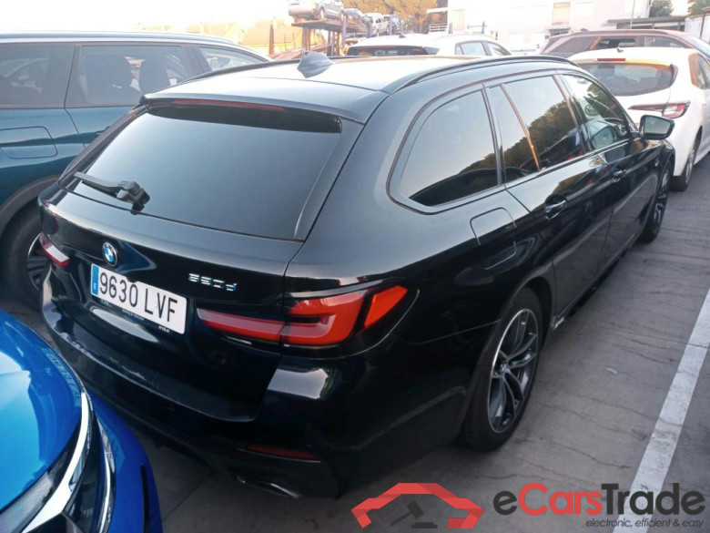 BMW Serie 5 / 2020 / 5P / familiar 520dA Touring #PAQUETE DEPORTIVO M# #2