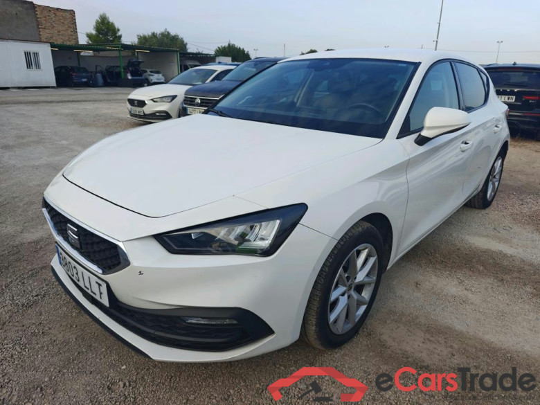 SEAT Nuevo León / 2020 / 5P / berlina con portón 2.0 TDI 85kW S&S Style Go(SP) #1