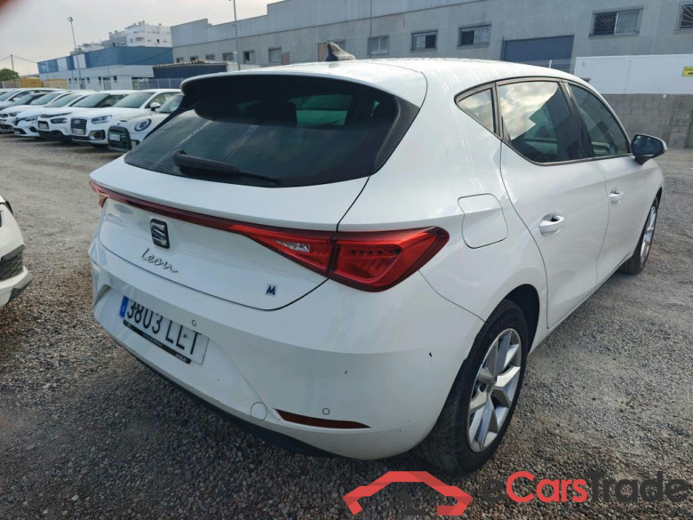 SEAT Nuevo León / 2020 / 5P / berlina con portón 2.0 TDI 85kW S&S Style Go(SP) #2