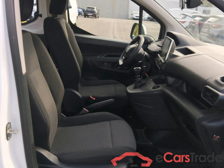 PEUGEOT Rifter / 2018 / 4P / combi Active Standard BlueHDi 73kW (IND) (CX2) #6
