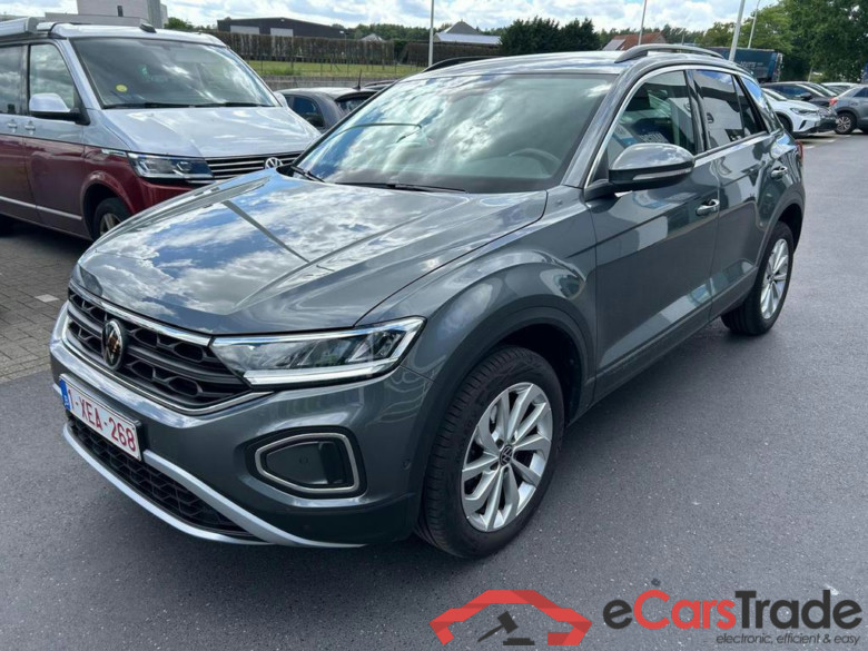 VOLKSWAGEN T-Roc 1.5 TSI Life Business DSG #1