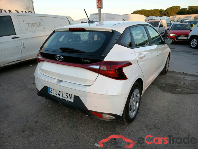 HYUNDAI i20 / 2020 / 5P / berlina con portón 1.0 TGDI 74kW (100CV) 48V Essence #2