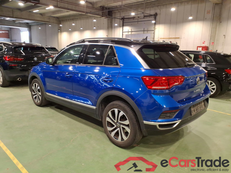 VOLKSWAGEN T-ROC 1.5 TSI ACTIVE #2