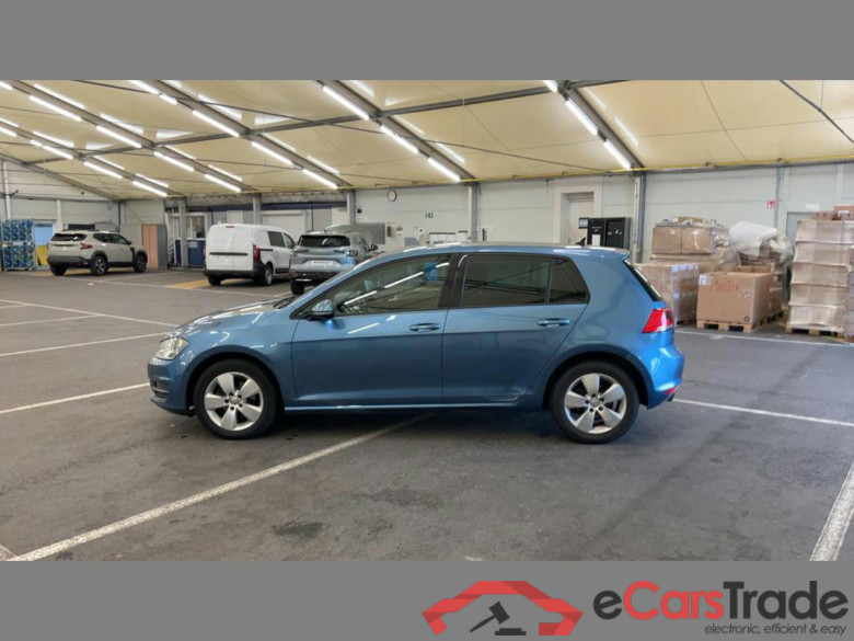 Volkswagen Golf 1.2 TSI Navi Klima PDC ... #2