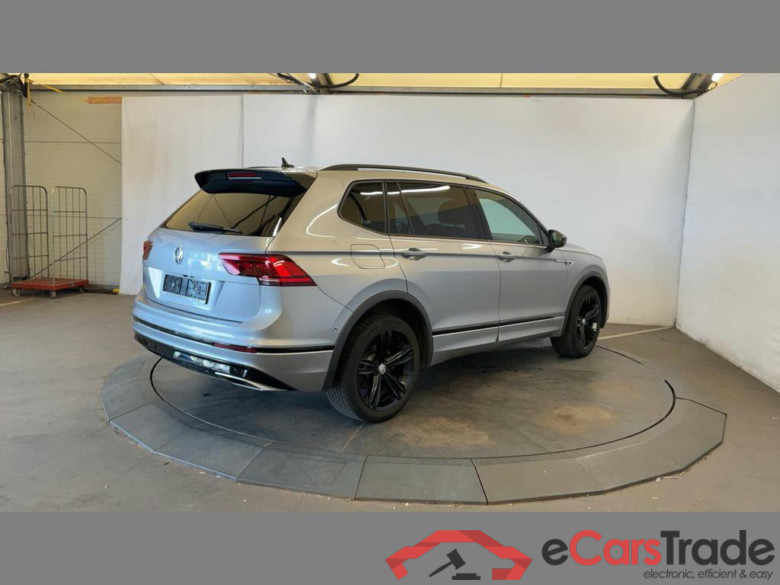 VOLKSWAGEN Tiguan Allspace 1.5 TSI Platinum OPF DSG #4