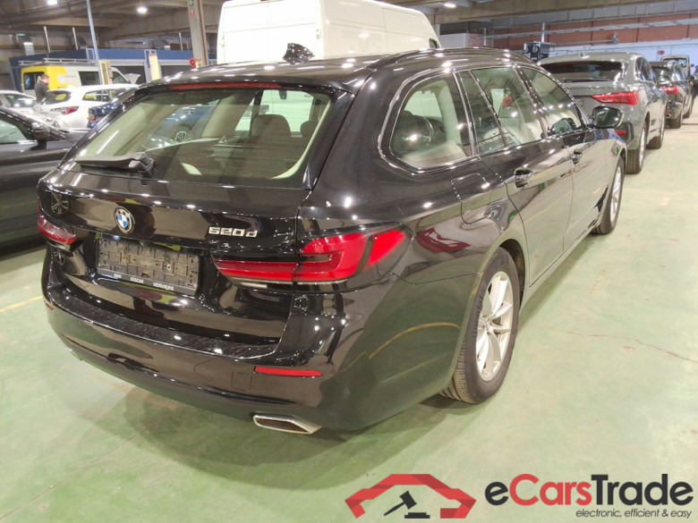 BMW 5 SERIES TOURING 2.0 520D 120KW TOURING AUTO #4