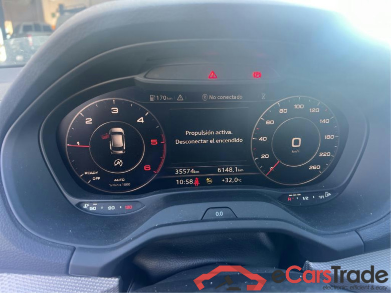 AUDI Q2 / 2020 / 5P / todoterreno Black Line 30 TDI 85kW (116CV) #5
