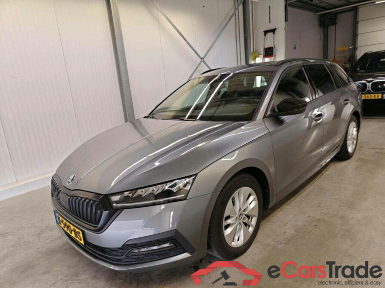 SKODA Octavia Combi 1.0 e-TSI Sport Bns #1