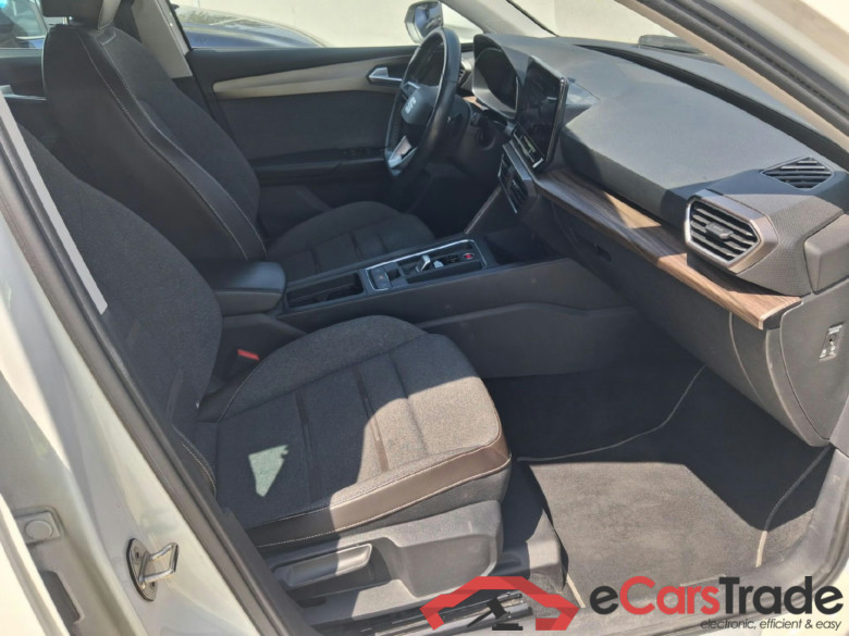 SEAT Nuevo León / 2020 / 5P / familiar SP 1.5 eTSI 110kW DSG S&S Xcellence Go L #6