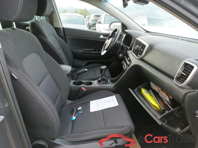 KIA Sportage / 2018 / 5P / todoterreno 1.6 MHEV Drive Plus 100kW (136CV) 4x2 #6