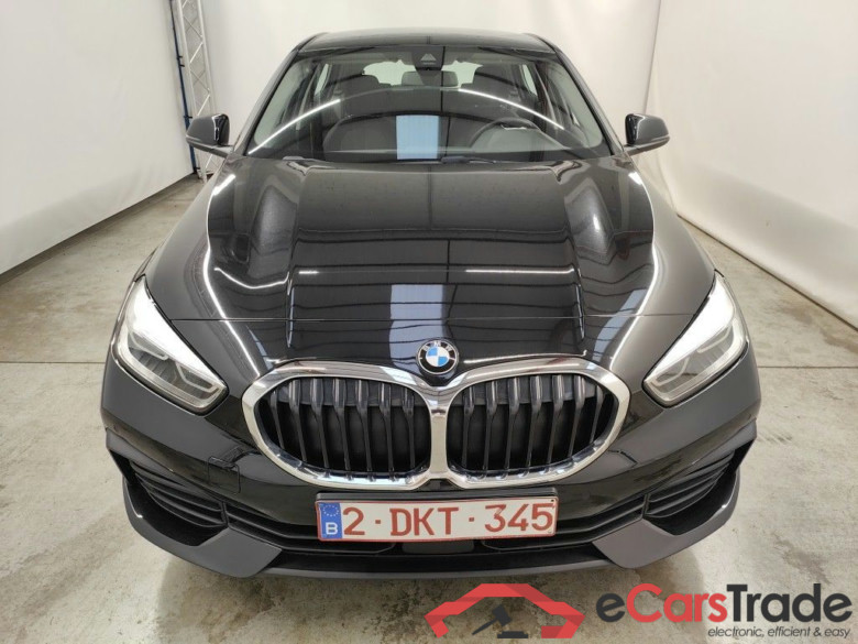 BMW 1 Reeks Hatch 116dA (85 kW) 5d