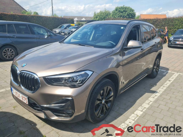 BMW - BMW X1 sDrive18dA 136PK Sport & Pack Business Plus With Dakota Seats & Travel Pack & Park Assist & Camera &  Pano Roof #1