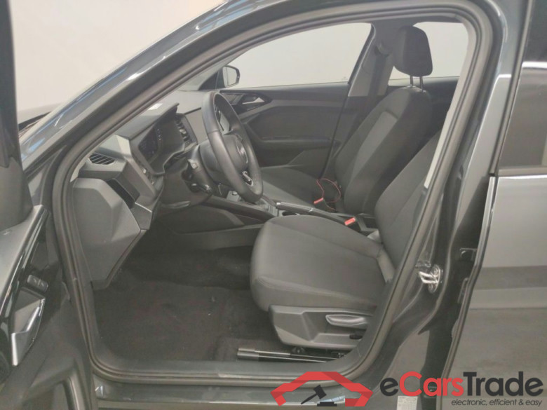 Audi A1 30 TFSI S tronic 5d #3