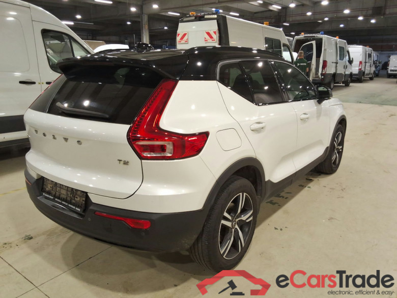 VOLVO XC40 1.5 T2 R-DESIGN #4