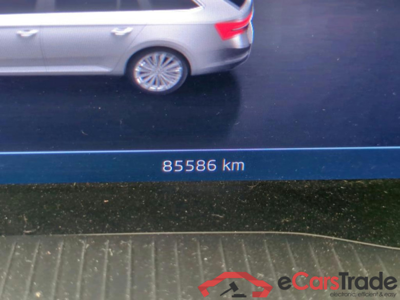 Superb Combi Scout 4x4 2.0 TDI 147KW AT7 E6d #5