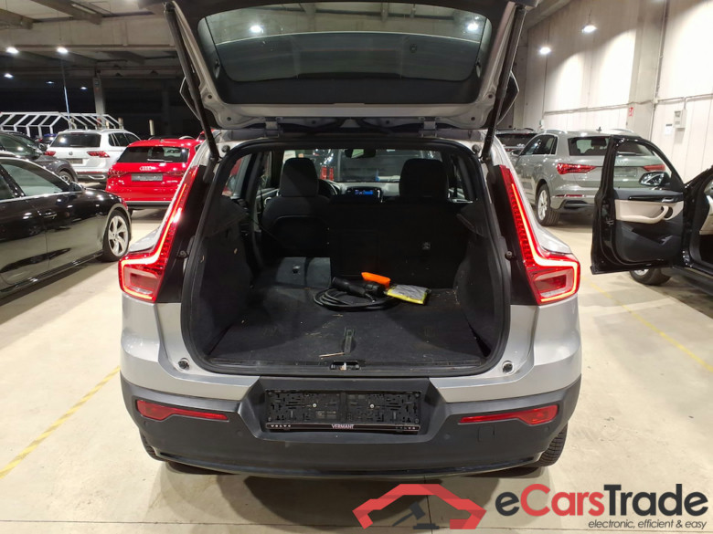 VOLVO XC40 BEV 82KWH RECHARGE TWIN ULTIMATE #3