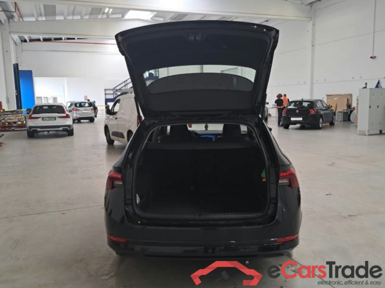 SKODA OCTAVIA WAGON / 2020 / 5P / STATION WAGON 2.0 TDI EVO 110KW EXECUTIVE DSG #5
