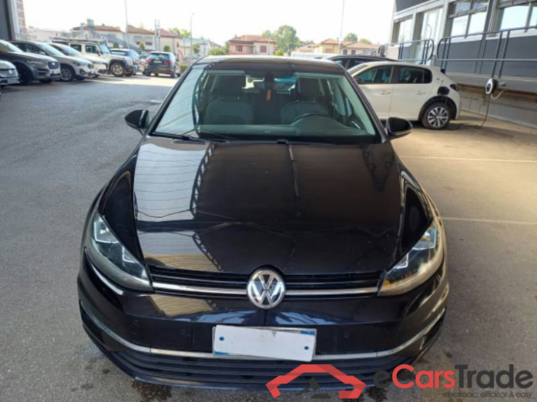 VOLKSWAGEN GOLF / 2017 / 5P / BERLINA 2.0 TDI EXECUTIVE BMT DSG #6