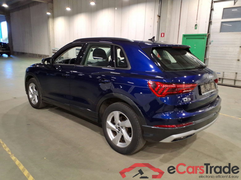 AUDI Q3 1.5 35 TFSI S TR ADVANCED BUSINESS ED #2