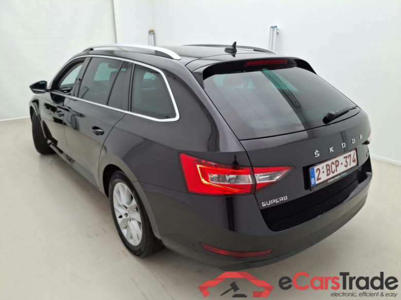 Skoda Superb 1.4 TSI Style Plug-In Hybrid Aut. LED Virtual Navi KeylessGo Camera Klima PDC ... #4