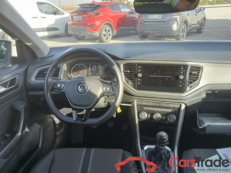 VOLKSWAGEN T-Roc / 2017 / 5P / todoterreno Advance 2.0 TDI 85kW (115CV) (AC) #3