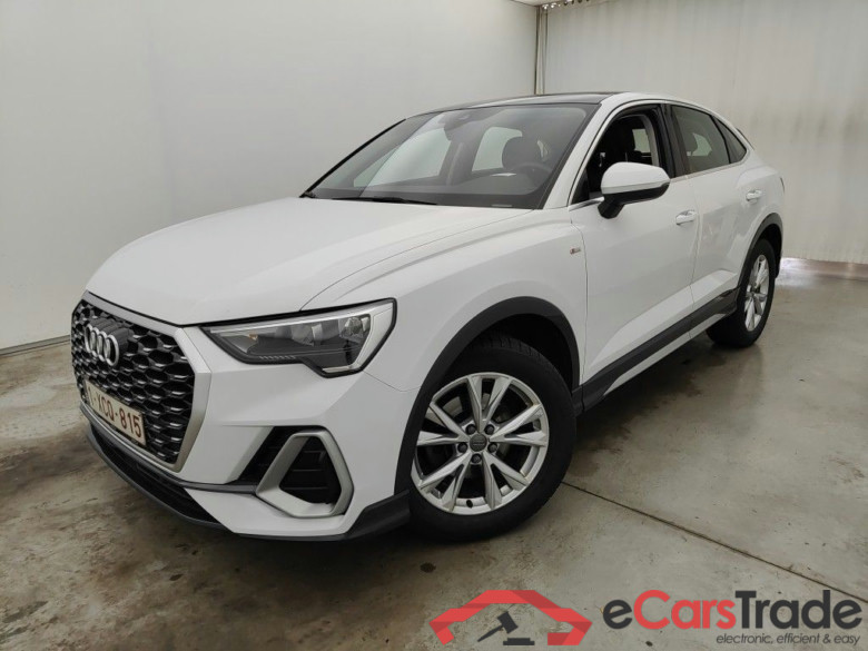Audi Q3 Sportback 2.0 35 TDI S tronic S Line Business Ed 5d #1