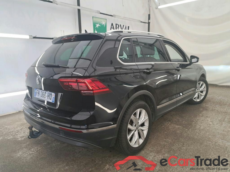 VOLKSWAGEN Tiguan / 2016 / 5P / SUV 2.0 TDI 150 DSG7 Carat Exclusive #3
