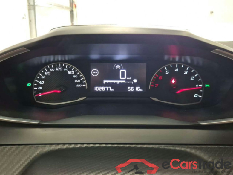 PEUGEOT 208 1.2 PT Active #6