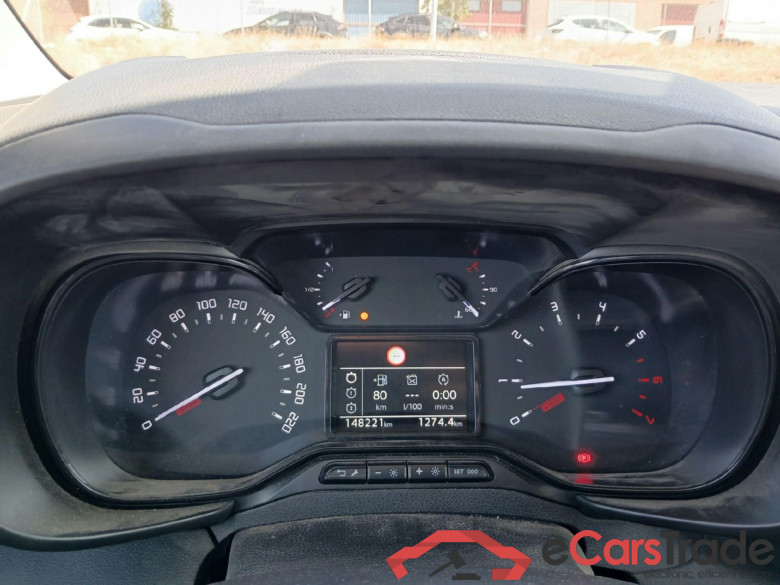 CITROEN Berlingo / 2015 / 4P / combi Talla M BlueHDi 100 S&S LIVE (IND) #4