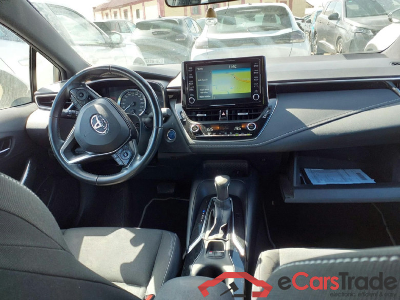 TOYOTA Corolla / 2019 / 5P / berlina con portón 1.8 125H BUSINESS PLUS E-CVT #3