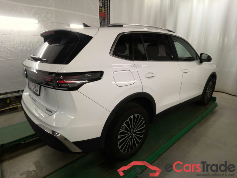Volkswagen Tiguan 2.0TDI 193 AT 4M Elegan #3
